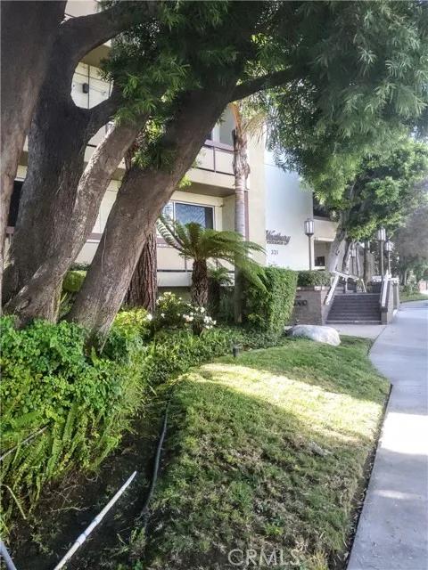 321 S San Vicente Boulevard # 207, Los Angeles Ca 90048 | All Other Attached 52