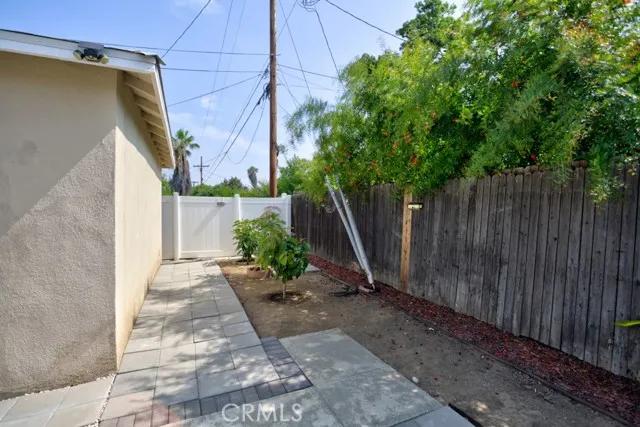 4486 Douglass Avenue, Riverside Ca 92507 | Detached 34