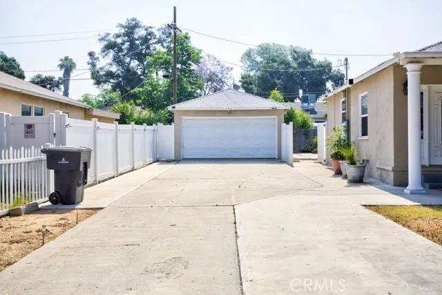 4486 Douglass Avenue, Riverside Ca 92507 | Detached 30