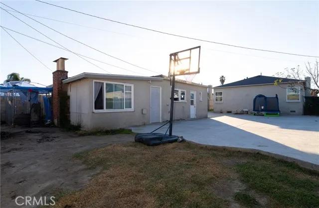 512 S Pearl Avenue, Compton Ca 90221 | Detached 23