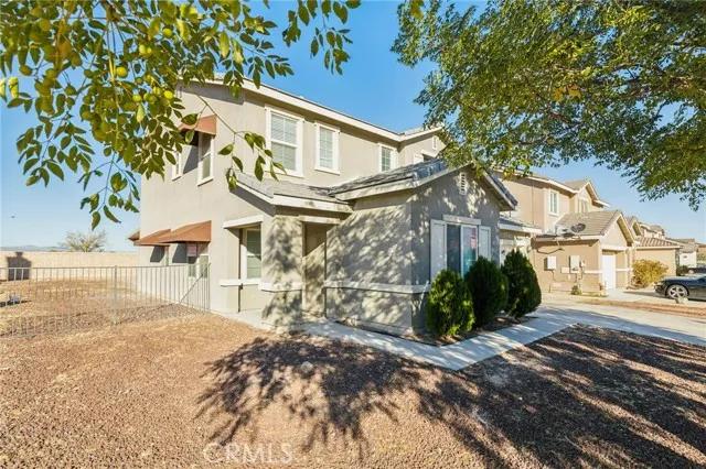 44035 Moccasin Place, Lancaster Ca 93536 | Detached 42