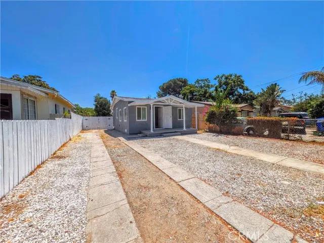 1139 N Sierra Way, San Bernardino Ca 92410 | Detached 1