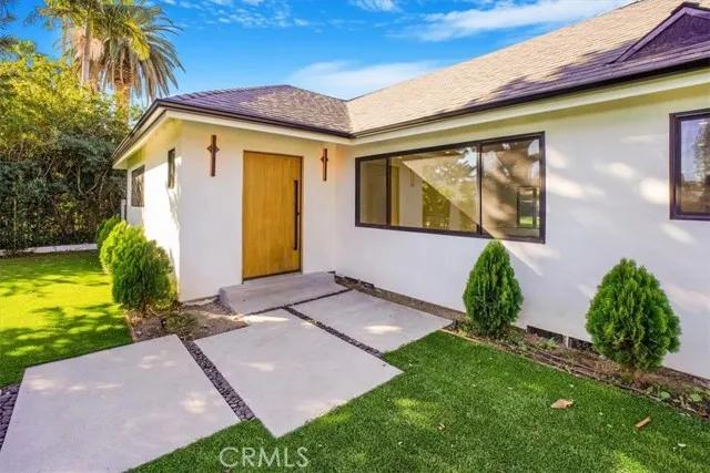 5857 Fulton Avenue, Van Nuys Ca 91401 | Detached 2