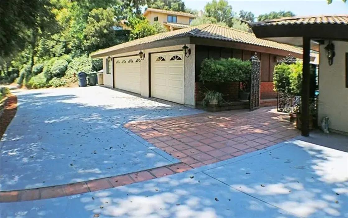 1200 Sunnyside Avenue, Redlands Ca 92373 | Detached 2