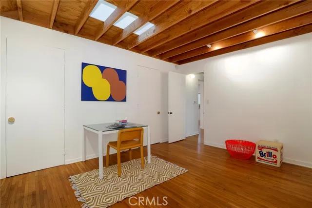 6820 Clinton Street, Los Angeles Ca 90036 | Detached 26