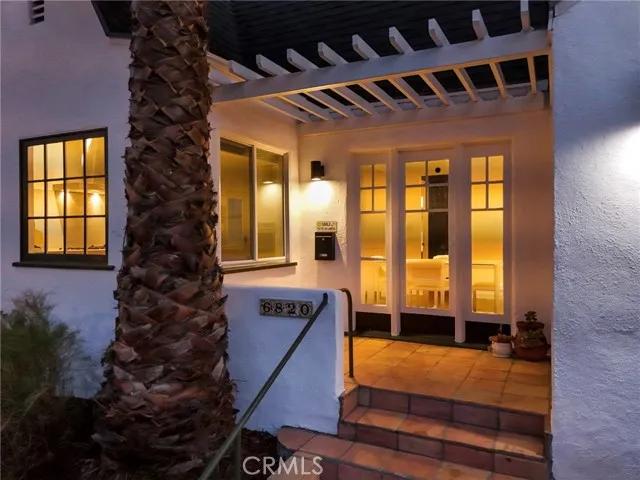 6820 Clinton Street, Los Angeles Ca 90036 | Detached 4