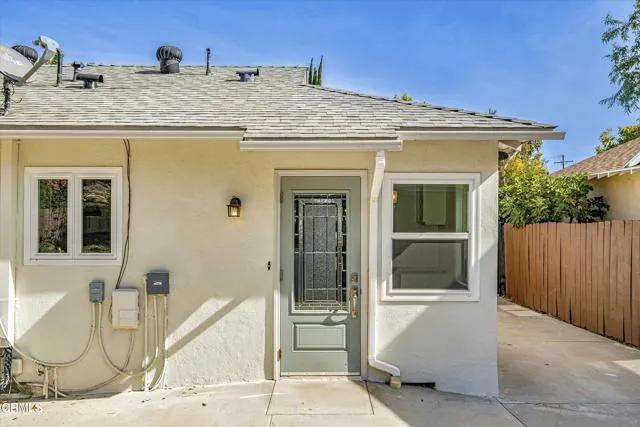 5119 Canoga Avenue, Woodland Hills Ca 91364 | Detached 22