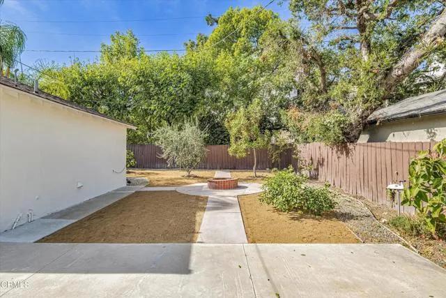 5119 Canoga Avenue, Woodland Hills Ca 91364 | Detached 26