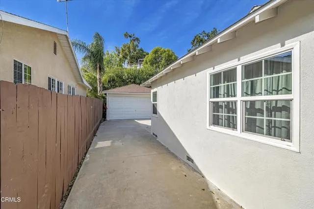 5119 Canoga Avenue, Woodland Hills Ca 91364 | Detached 23