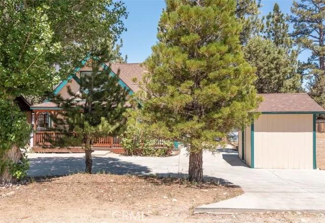 344 Downey Drive, Big Bear City Ca 92314 | Detached 33