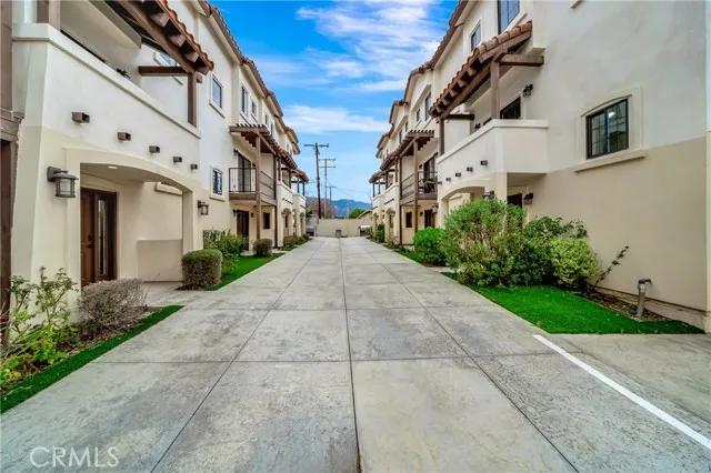 1101 N Maclay Avenue # 8, San Fernando CA 91340 | Townhouse 23