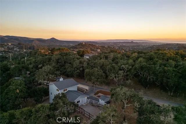 1301 Corberosa Drive, Arroyo Grande Ca 93420 | Detached 4