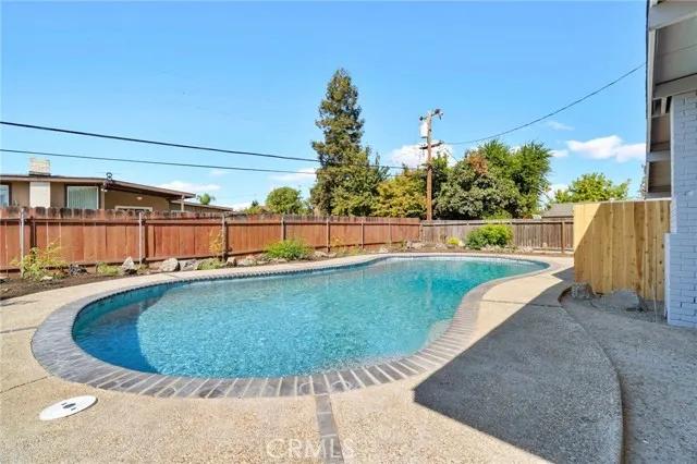 6061 N Winchester Avenue, Fresno Ca 93704 | Detached 31