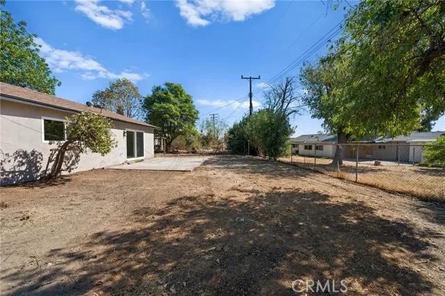 19315 Easton Street, Rialto Ca 92376 | Detached 31