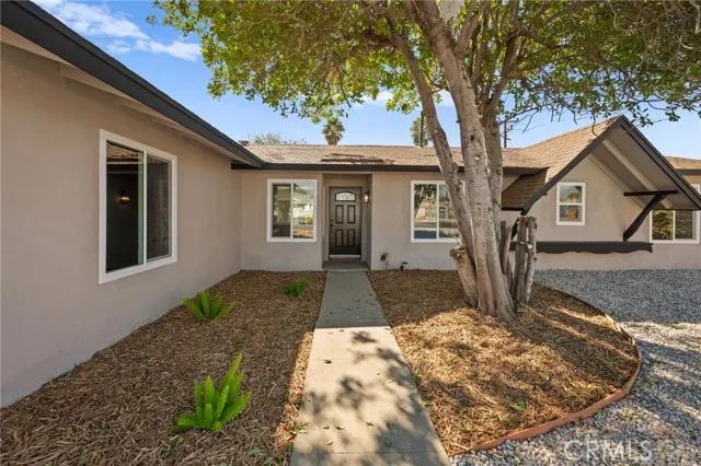 19315 Easton Street, Rialto Ca 92376 | Detached 4