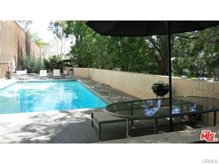 3949 Los Feliz Boulevard # 206, Los Angeles CA 90027 | Apartment 13