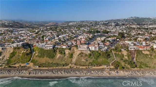 1204 Buena Vista # B, San Clemente Ca 92672 | Townhouse 32