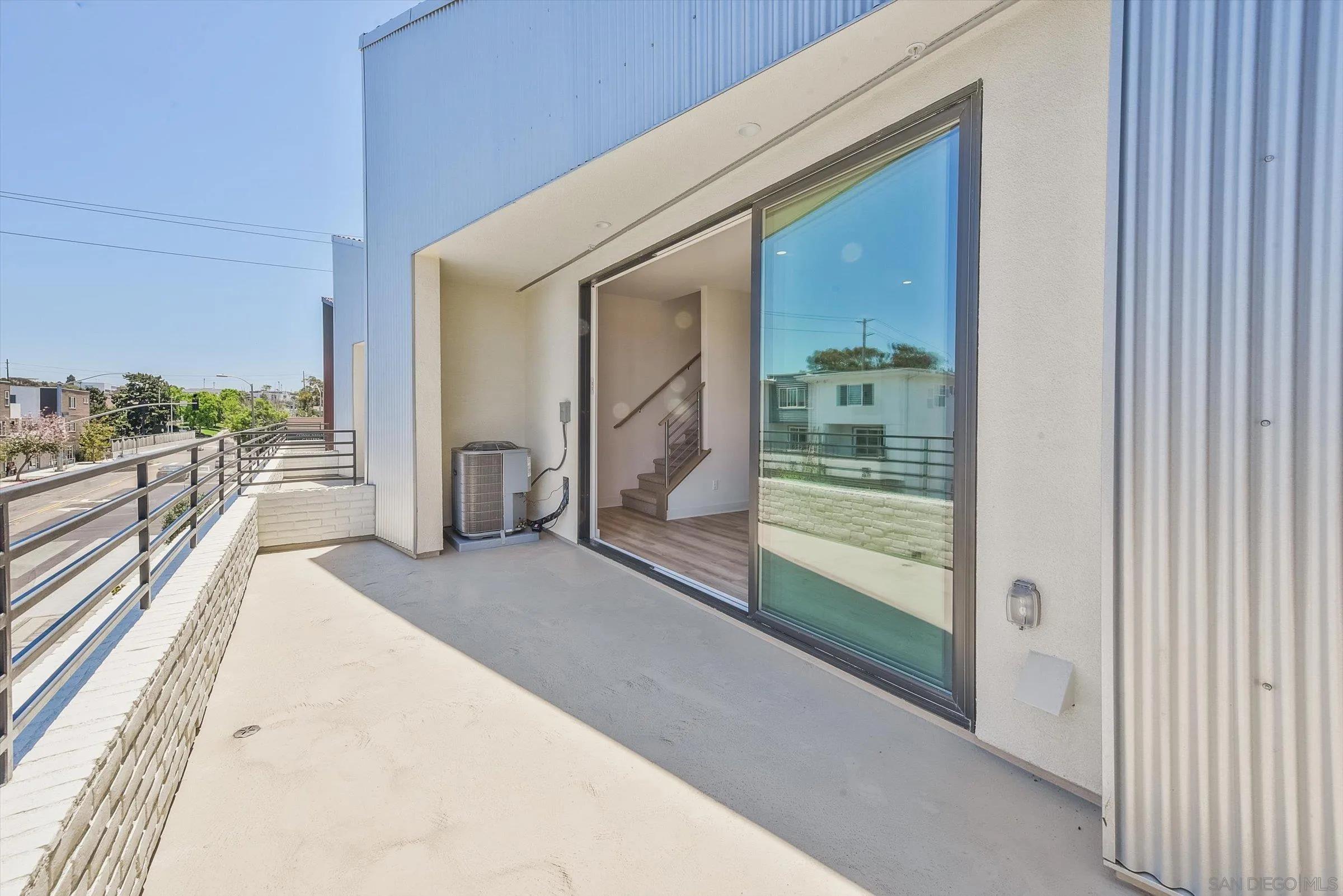 4101 Voltaire St. # 6, Ocean Beach Ca 92107 | Townhouse 17