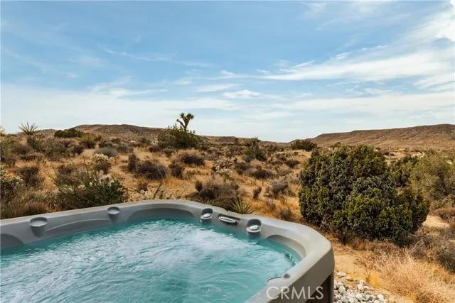 5074 Redding Drive, Yucca Valley Ca 92284 | Detached 29