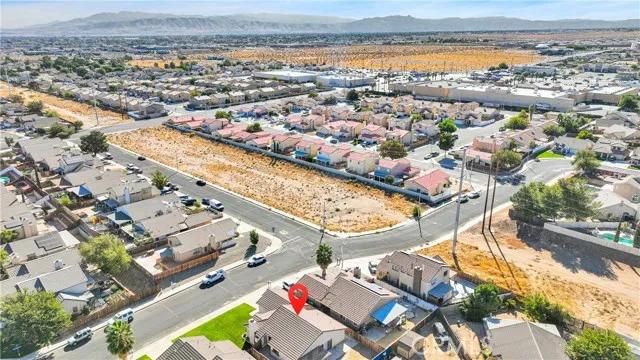 12326 Quartz Drive, Victorville Ca 92392 | Detached 38