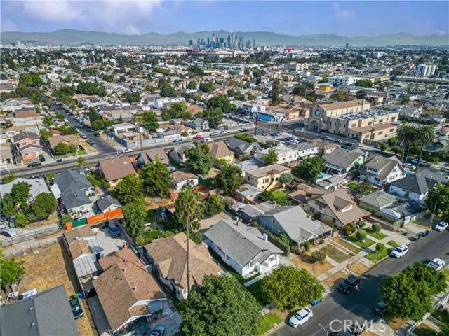 1227 W 45th Street, Los Angeles Ca 90037 | Detached 31