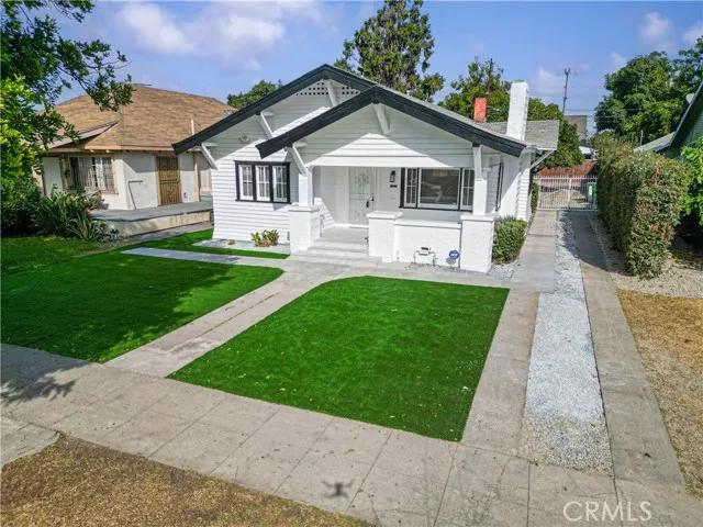 1227 W 45th Street, Los Angeles Ca 90037 | Detached 1