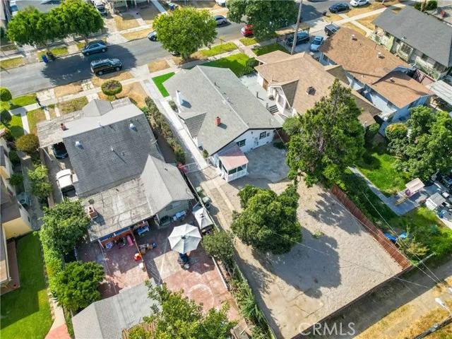 1227 W 45th Street, Los Angeles Ca 90037 | Detached 30