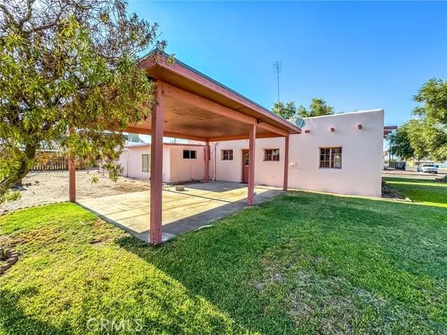 301 Walnut Street, Needles Ca 92363 | Detached 6