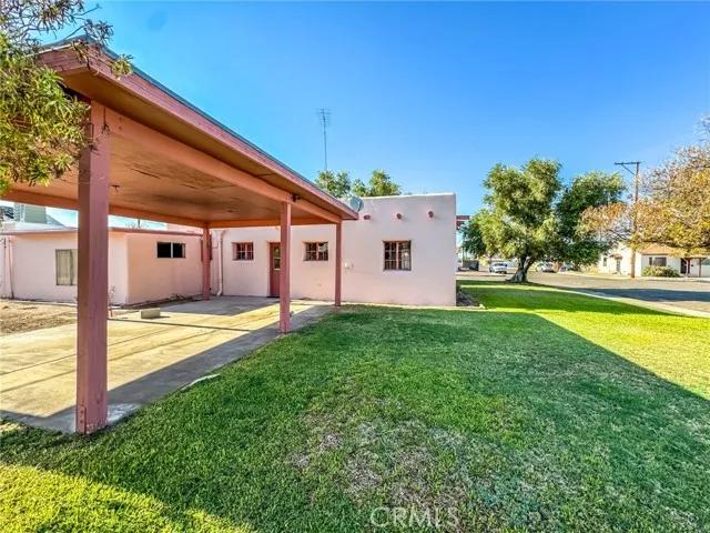 301 Walnut Street, Needles Ca 92363 | Detached 7