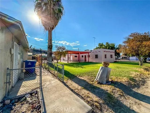 301 Walnut Street, Needles Ca 92363 | Detached 30