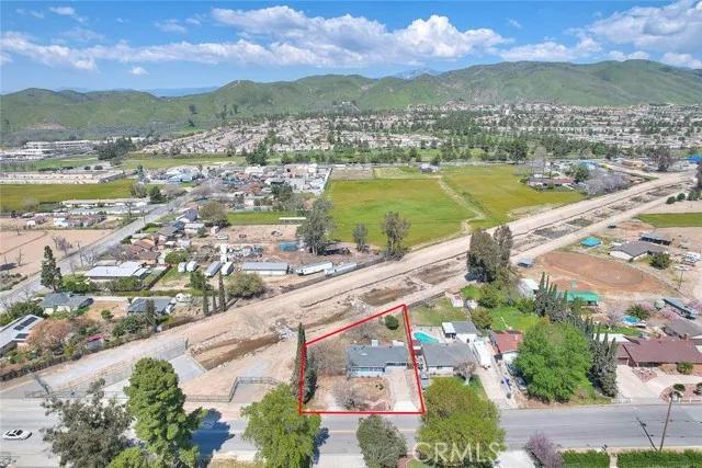 33142 Avenue D, Yucaipa CA 92399 | Detached 46