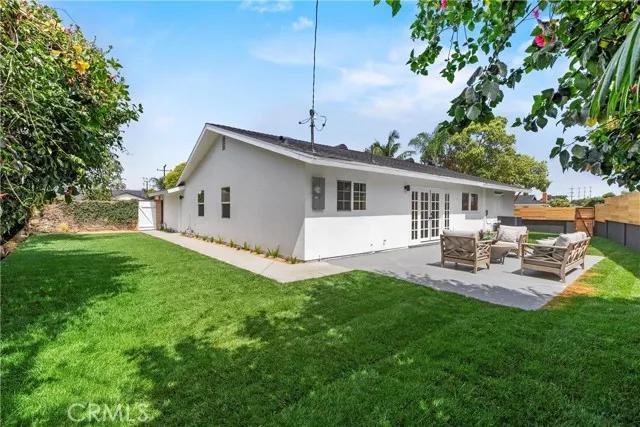 3274 Washington Avenue, Costa Mesa Ca 92626 | Detached 27