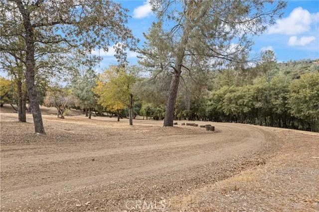 42617 Old Yosemite Road, Oakhurst Ca 93644 | Detached 38