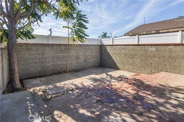 10125 Sharp Avenue, Pacoima Ca 91331 | Detached 20