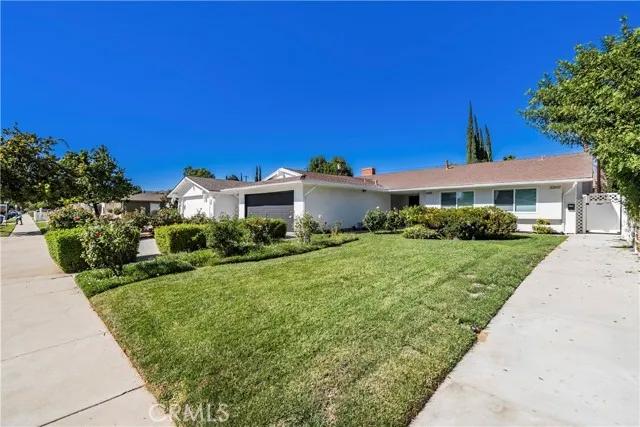 22655 Strathern Street, Canoga Park Ca 91304 | Detached 2