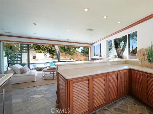 46 Eastfield Drive, Palos Verdes Peninsula Ca 90274 | Detached 48