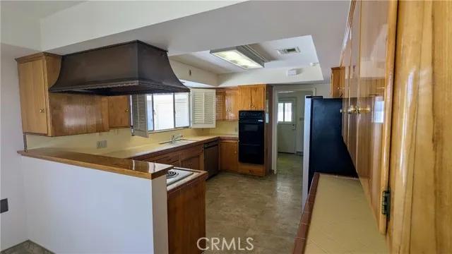 151 Cumberland Road, Glendale Ca 91202 | Detached 14