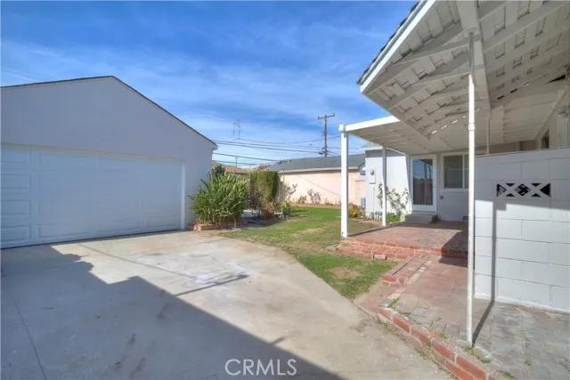 1117 S Cordova Street, Alhambra Ca 91801 | Detached 13