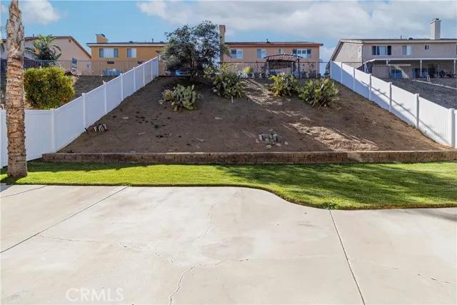 5689 Applecross Dr, Riverside Ca 92507 | Detached 30