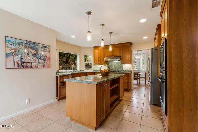 242 Fox Ridge Drive, Westlake Village Ca 91361 | Detached 16