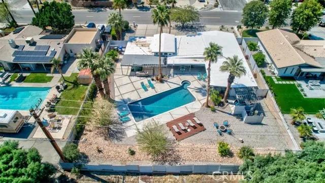 2922 N Farrell Drive, Palm Springs Ca 92262 | Detached 52