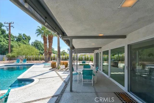 2922 N Farrell Drive, Palm Springs Ca 92262 | Detached 32