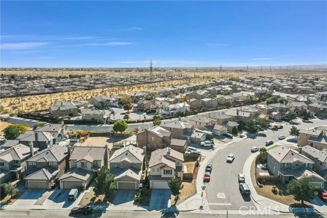 13165 Vista Del Sol, Victorville Ca 92394 | Detached 33