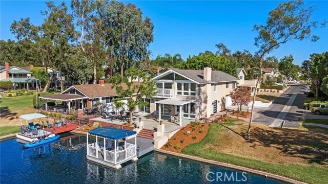 22715 Islamare Lane, Lake Forest Ca 92630 | Detached 65