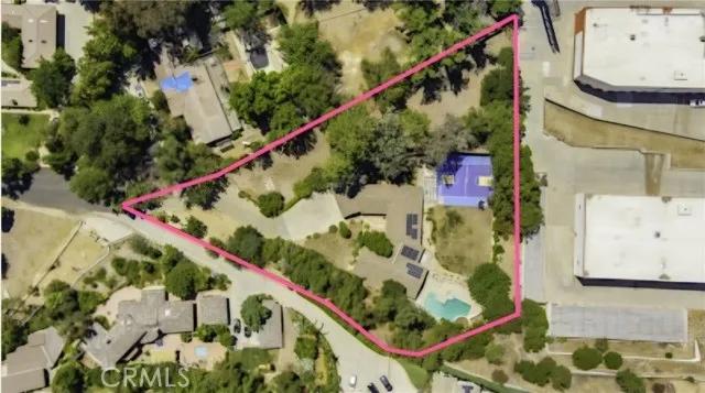 23760 Oakfield Road, Calabasas Ca 91302 | Detached 15