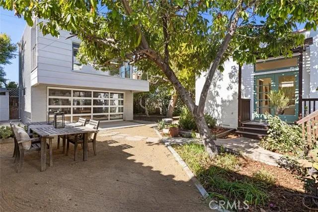 515 N Citrus Avenue, Los Angeles Ca 90036 | Detached 24