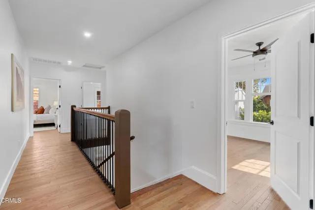 1633 Cimarron Street, Los Angeles Ca 90019 | Detached 26