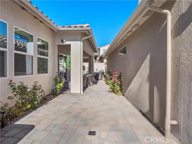 20557 Galloway Drive, Santa Clarita Ca 91350 | Detached 14