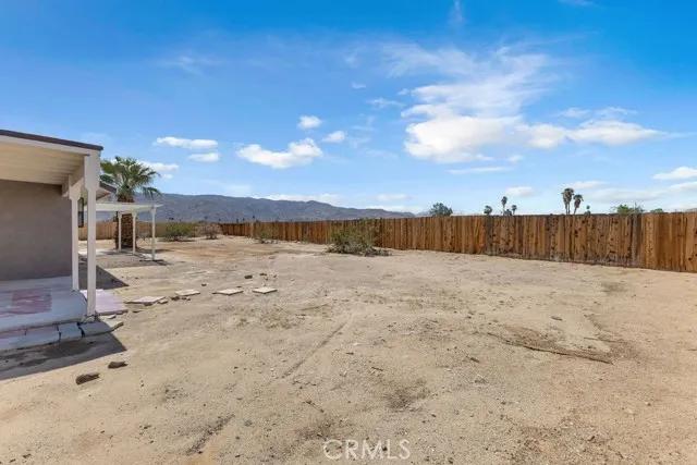 5780 Hall Lane, Twentynine Palms Ca 92277 | Detached 31