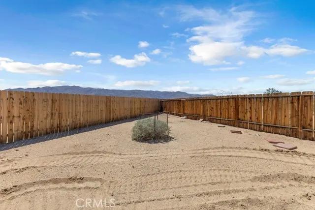 5780 Hall Lane, Twentynine Palms Ca 92277 | Detached 26